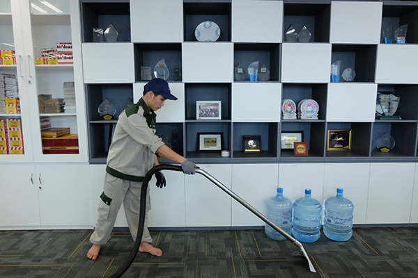 Dịch vụ vệ sinh thảm trải sàn chuyên nghiệp